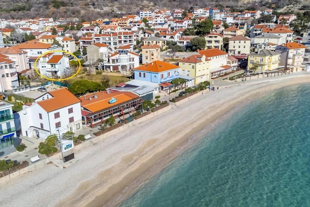 Garden Apartment Baska