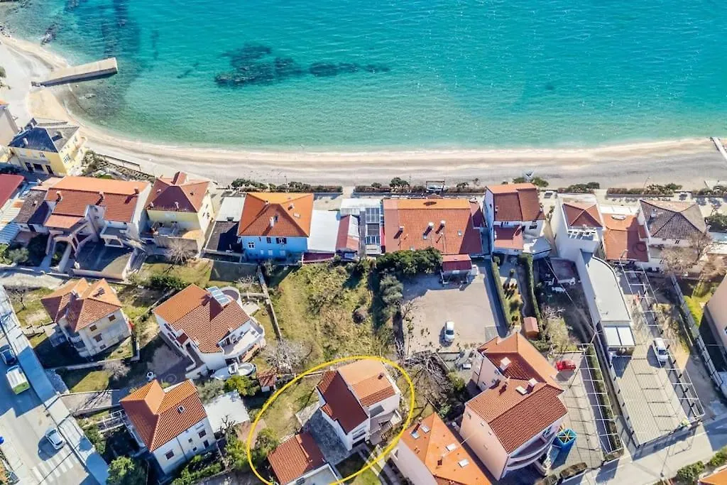 Garden Apartment Baska  0*, Baska (Krk) Croatia